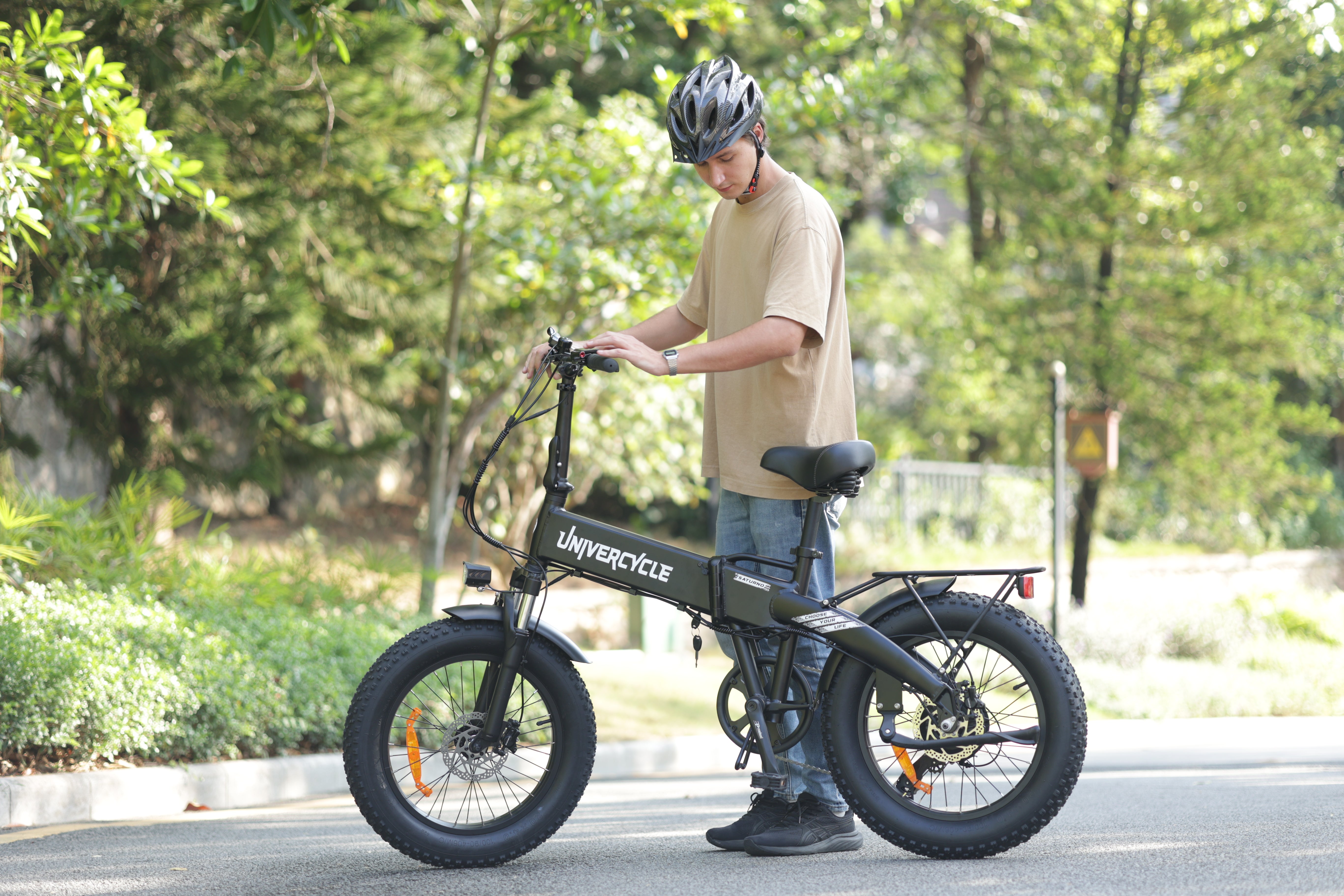 electric standing bicycle HovAlpha 26" Fat Bike and a step thru frame. STACYC Electric Stability Cycles -