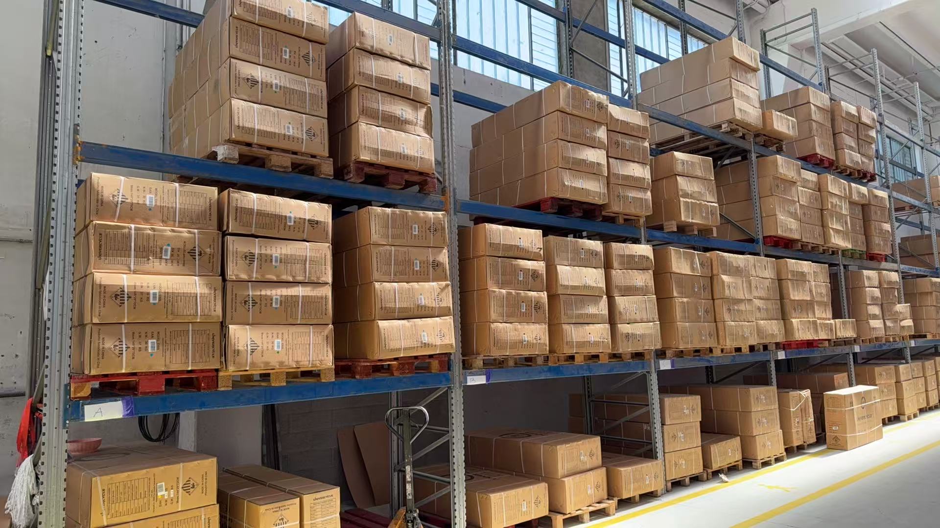 Behind the Scenes: How Our Local EU Warehouse Guarantees Your Best E-Bike Experience